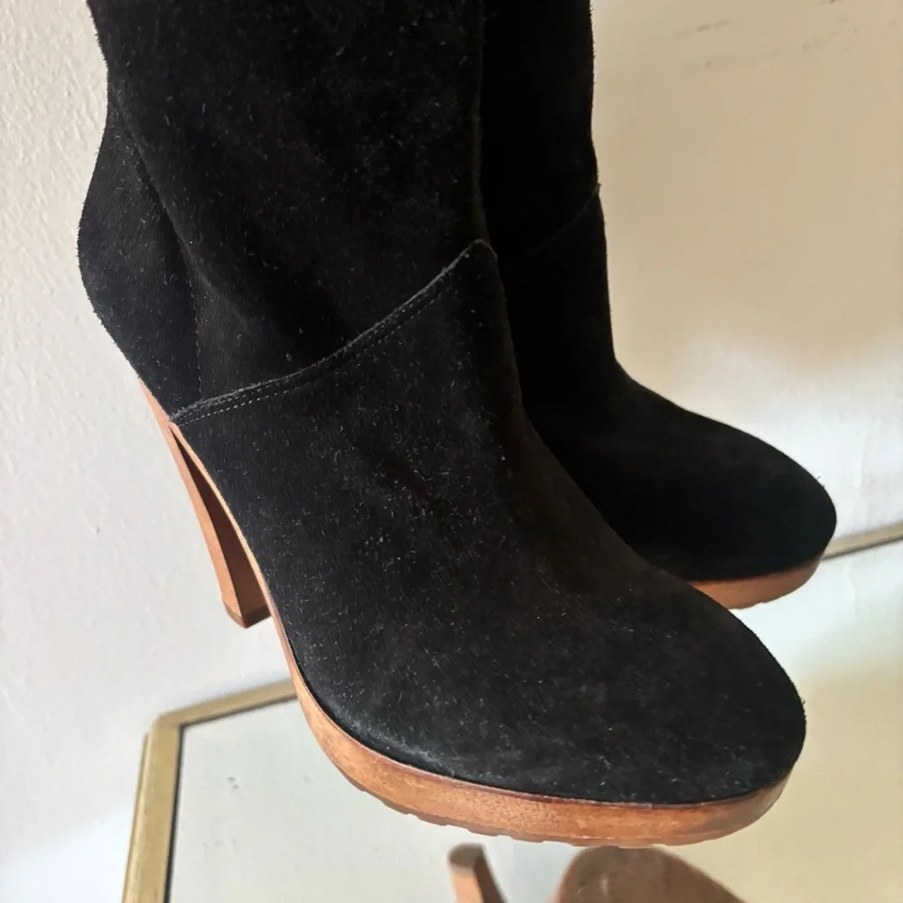 Michael Kors Tall Suede Sz 8.5 Platform Wooden Heel Women's Boots